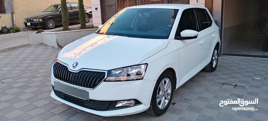  5 سكودا فابيا جير عادي