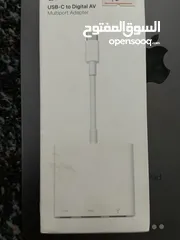  6 ادبتر HDMI USB -C توصيل الايباد بالقاتو   ادبتر HDMI USB -C توصيل الايباد بالقاتو