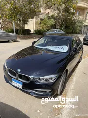  4 BMW 318i Luxury