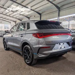  4 BYD E2 LUXURY 2022