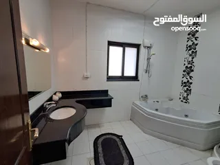  8 شقة مفروشة للايجار في عبدون  ( Property 39876 ) سنوي فقط