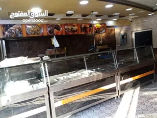  3 بيع عده مطعام شاورما كامله شبه جديده