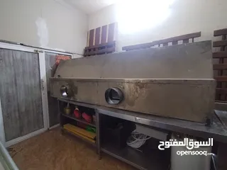  4 معدات مطعم