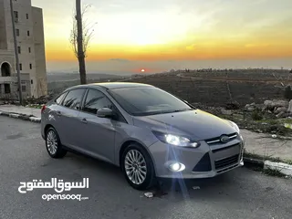  5 فورد فوكس تيتانيوم
