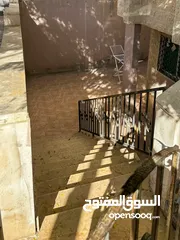  3 شقة شبه ارضي الحي الجنوبي بالقرب من مستشفى بديعة مساحة 90 متر مربع بسعر مغري