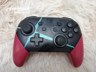  8 نينتندو سويتش اولد نسخه ماريو الخاصه للبيع بسعر مناسب