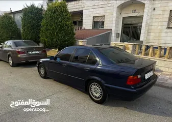  4 ستاندرBMW.  E36 للبيع