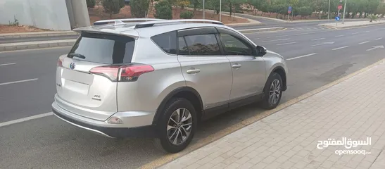  3 تويوتا راف فور موديل 2016 للبيع بسعر مغري RAV 4 Toyota 2016