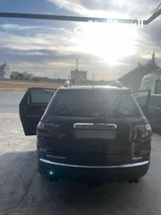  10 GMC Acadia