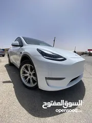  23 Tesla Model Y 2022