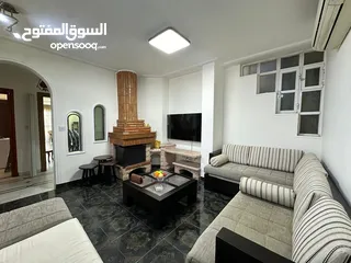  10 شقة مفروشة للايجار في ام اذينه ( Property 38296 ) سنوي فقط