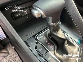  2 Kia niro هايبرد