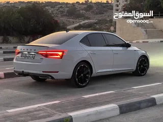  26 SKODA SUPER B SPORT LINE FACE LIFT