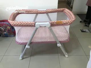  3 تخت بيبي ازرق وزهري جديد