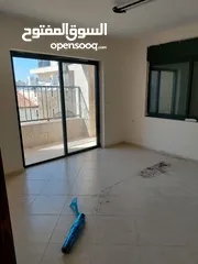  1 شقة غير مفروشة للايجار في الطيرة