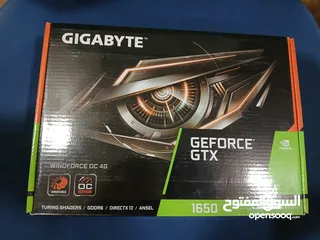  11 PC Gaming مستعمل بعض القطع جديدة