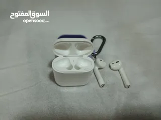  3 اير بودز 2 للبيع إستعمال خفيف