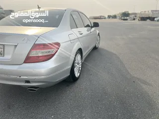  5 لبيع مرسدس موديل 2008 C230شرط نظافه  وتامه عمل سرفس كامل له من جميع لاحتياجات