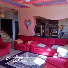  8 فيلا للبيع