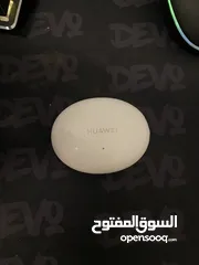  3 Huawei AirPod