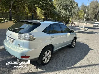  6 جيب لكزس RX330 موديل 2004