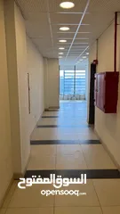  1 مكتب طابق تالت في البوليفارد موقع حيوي ممتاز