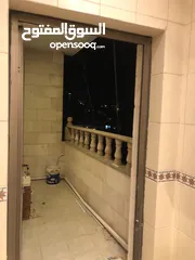  4 شقه سوبر ديلوكس البيع في ضاحيه الرشيد طابق اول  ثلاث بلكونات بسعر مغري