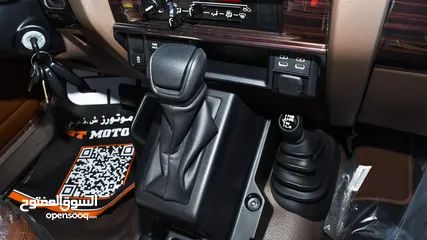 11 Toyota Land Cruiser Pickup LX 4.0L V6 Petrol Single Cabin Auto transmission