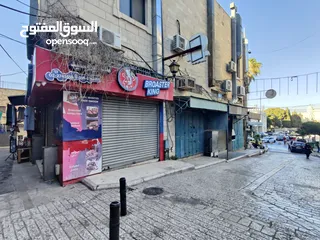  2 محل للبيع بالخلو في ساحة المهد