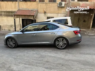  8 سكودا سوبيرب Lorraine Clement