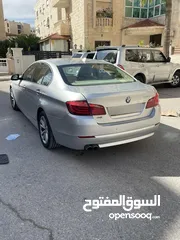  2 بي ام دبليو 520i  لون فضي  توين تيربو انجكشن