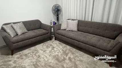  2 كنب خمس مقاعد استخدام بسيط جدا