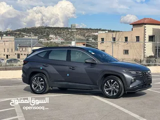  4 هونداي توسان/2022 فل الفل بدون فتحة سقف  2x4 ///240Hp بنزين + كهرباء  ( Haybrid) 1600cc