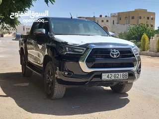  20 تويوتا هايلوكس وراد شركه وكفاله الشركه مديل 2023فحص 3 جيد  واحد ظربه عالراس بسعر مغري وقابل