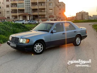  1 مرسيدسE200