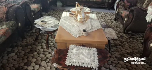  4 اكسسورات وتحف خشبيه