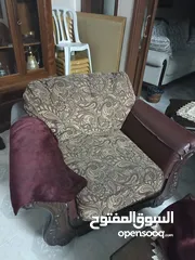  1 بدي ابيع طقم كنب الصالون (مستعمل )