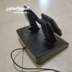  6 سترينج بلايستيشن اصلي من شركة بلايستيشن مستعمل بحالة الوكاله تم استعماله مرتين فقط يشتغل على ps4 ps3