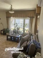  22 شقتين لطابق اخير للبيع / الايجار