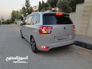  13 ستروين جراند بيكاسو c4