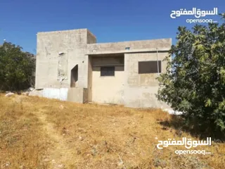  1 بيت مستقل 156م على قطعة أرض مفروزة (4 حدايد) 710م للبيع في ارحابا/اربد