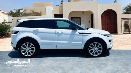  3   Range Rover Evoque 2015  Low Mileage  GCC  WELL MAINTAINED