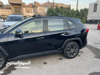  9 Toyota Rav 4 Hybrid XLE Premium