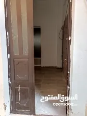  7 شقه للايجار قرب حديقه جامع العرب ب 150
