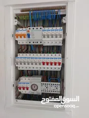  14 جميع اعمال الكهرباء . وديكور زورونا على صفحه الفيس بوك Al.SAFI للتمديدات الكهربائيه