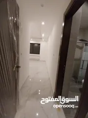  14 الرابية 200م وتراسات 150م