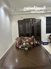  4 طاولة سفره  بحالة الوكاله للبيع