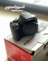  1 بيع كاميرا كانون EOS 2000D مستعملة شبه جديدة مع كامل اغراضها