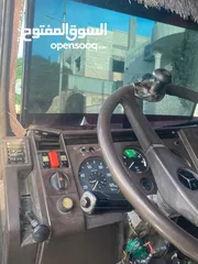  2 تنك ماء صالح للشرب