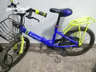  3 دراجات هوائية للبيع للأطفال مستعملة